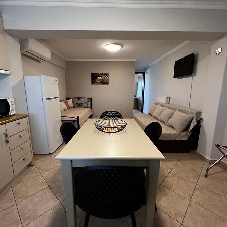 Pandora Apartments Múdrosz Kültér fotó